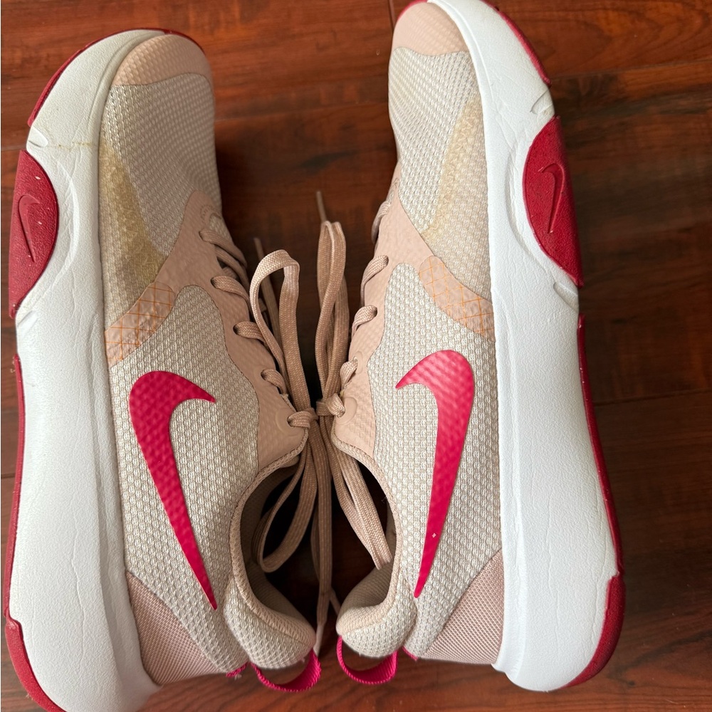 Nike Women's Beige and Red Sneakers